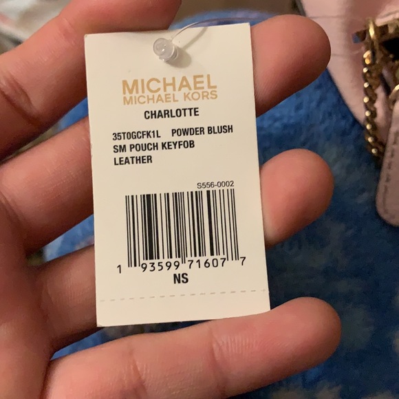 ❌Sold❌ Michael Kors Keyfob - Picture 5 of 5